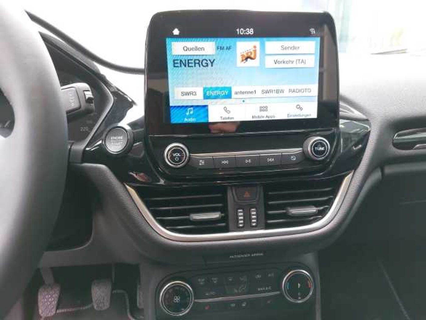 Ford  1.0L EcoBoost ''Titanium '' - Apple/Android Rückfahrkamera Sitzheizung