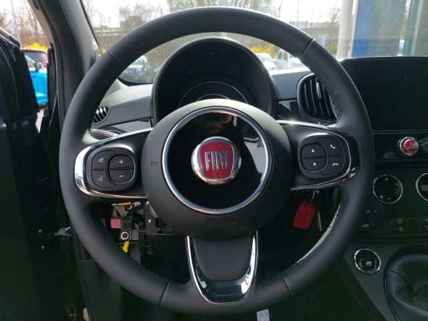 Fiat  Mild Hybrid MY23 Navi Klimaautomatik PDC