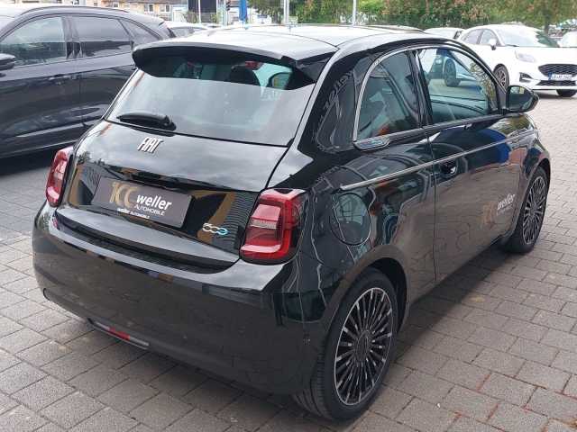 Fiat  la Prima by Bocelli MJ23 Navi JBL Rückfahrkamera