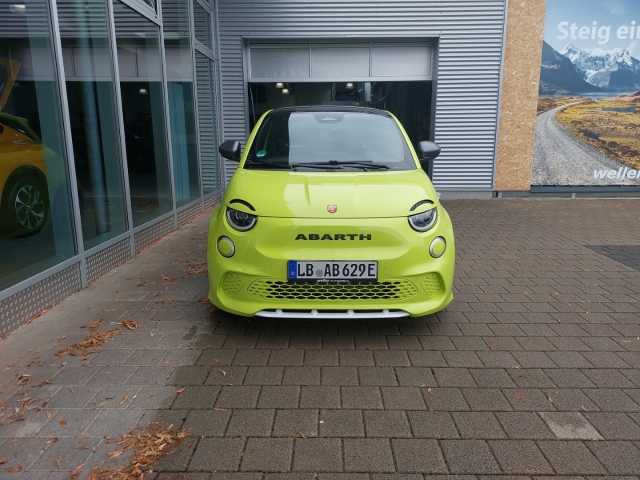 Abarth  E Turismo Alcantara Glasdach Sound JBL Apple Carplay Rückfahrkamera Klimaautomat