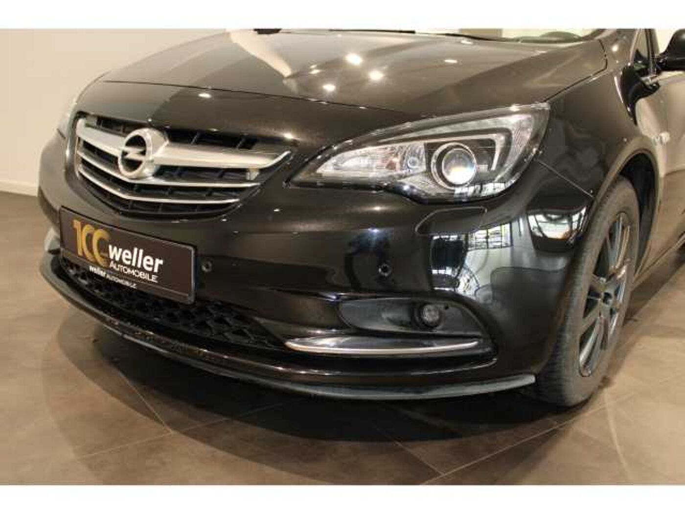Opel  1.4 Turbo ''Innovation'' Xenon Navi Parksensoren Sitzheizung