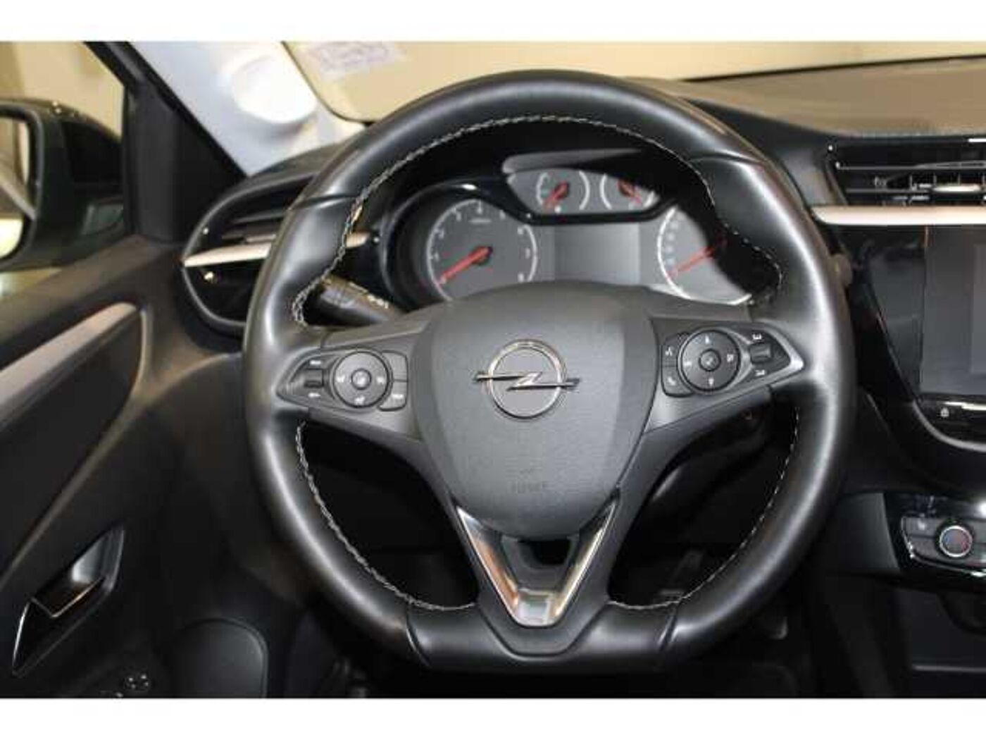 Opel  F 1.2 ''Edition'' Navi Rückfahrkamera Sitzheizung Bluetooth