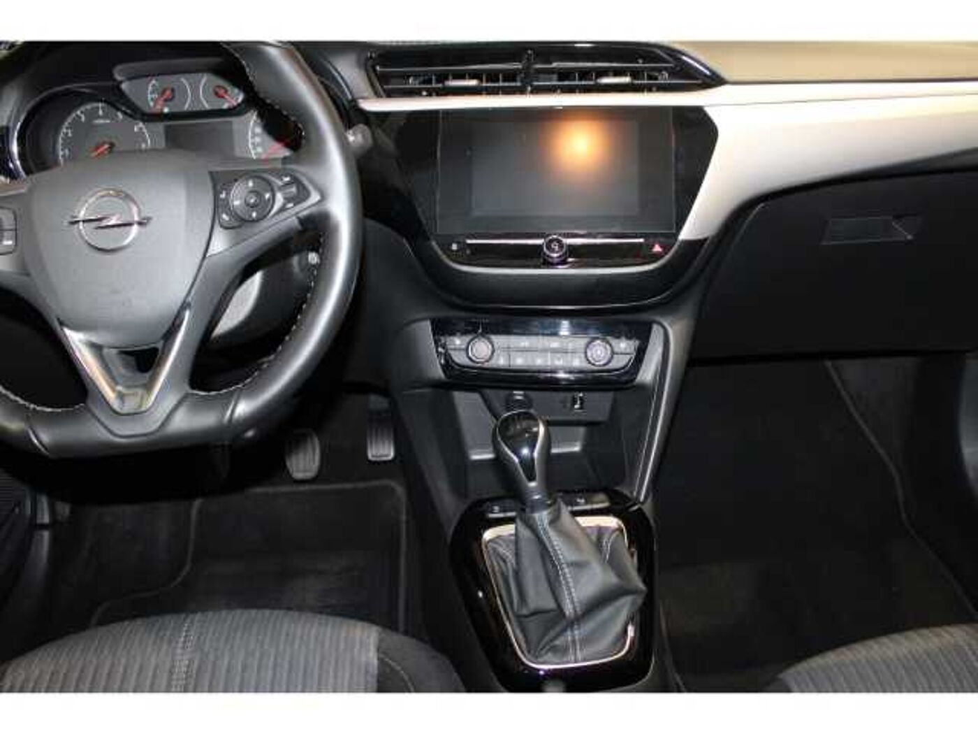 Opel  F 1.2 ''Edition'' Navi Rückfahrkamera Sitzheizung Bluetooth