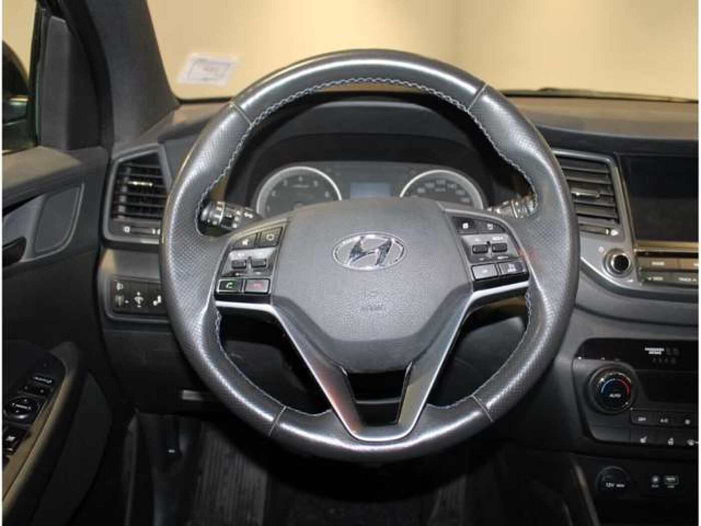 Hyundai  1.6 ''Passion'' blue 2WD Rückfahrkamera Sitzheizun