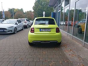 Abarth  E Turismo Alcantara Glasdach Sound JBL Apple Carplay Rückfahrkamera Klimaautomat